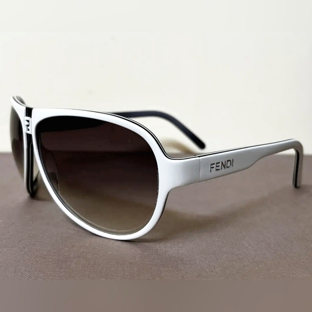 Fendi FS1014M 961 125 Black & White Aviator Sunglasses